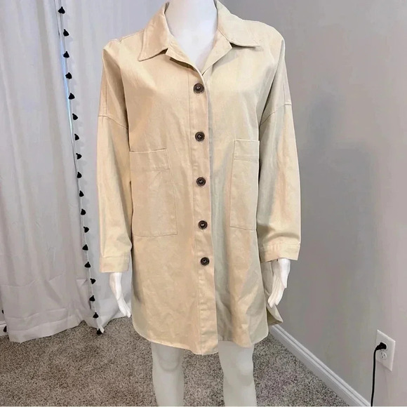 Fashion Nova Daleyza 100% cotton khaki/tan color lightweight shacket size M NWT - Picture 9 of 11